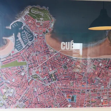 Atico Cué, Parking Gratuito Apartamento